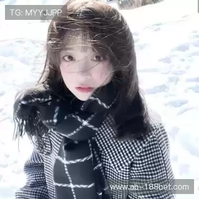 秦莉凌